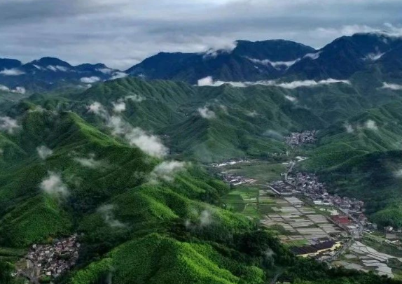 到2030年，碳排放統(tǒng)計核算體系構(gòu)建完成！8部門聯(lián)合印發(fā)《完善碳排放統(tǒng)計核算體系工作方案》